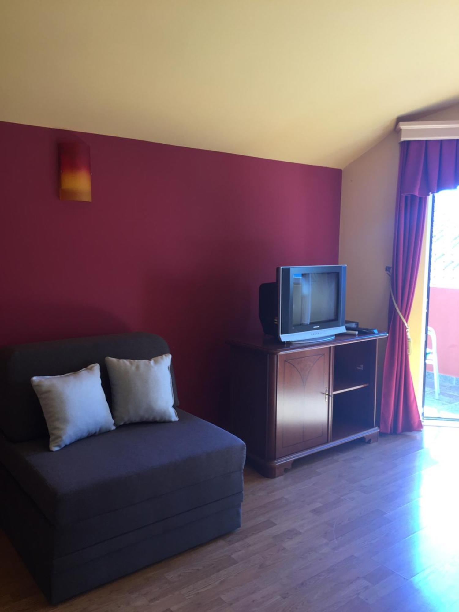 טיווט Apart Hotel Samardzic מראה חיצוני תמונה